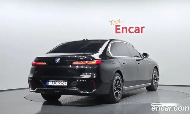 BMW 7 серия 2025 3.0 автомат (гидро), миниатюра 2