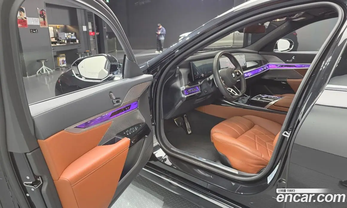 BMW 7 серия 2025 3.0 автомат (гидро), фото 11