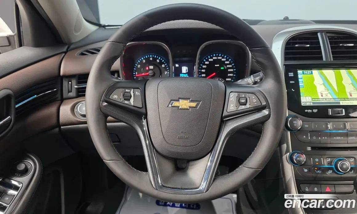 Chevrolet Malibu 2015 2.4 автомат (гидро), фото 14