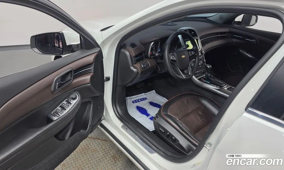 Chevrolet Malibu 2015 2.4 автомат (гидро), фото 10