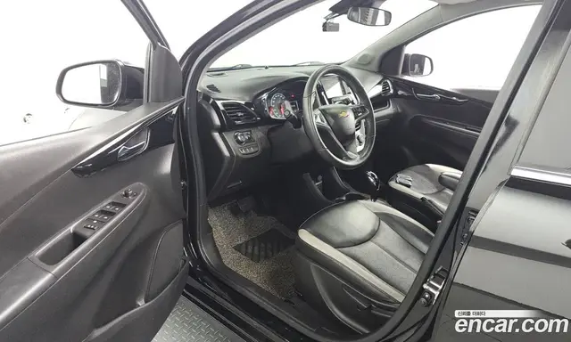 Chevrolet Spark 2016 1.0 автомат (гидро), миниатюра 10 Chevrolet Spark 2016 1.0 автомат (гидро), миниатюра 10
