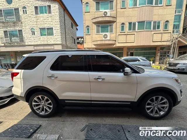 Ford Explorer 2017 2.3 автомат (гидро), миниатюра 7 Ford Explorer 2017 2.3 автомат (гидро), миниатюра 7