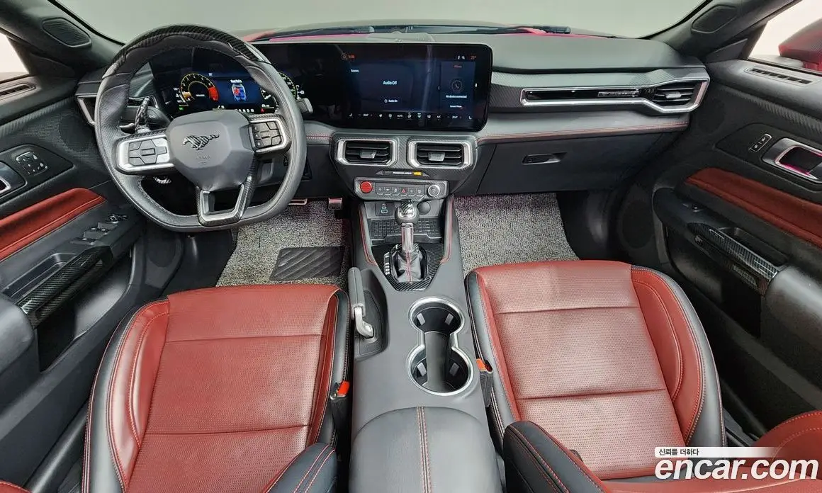 Ford Mustang 2024 2.3 автомат (гидро), фото 7