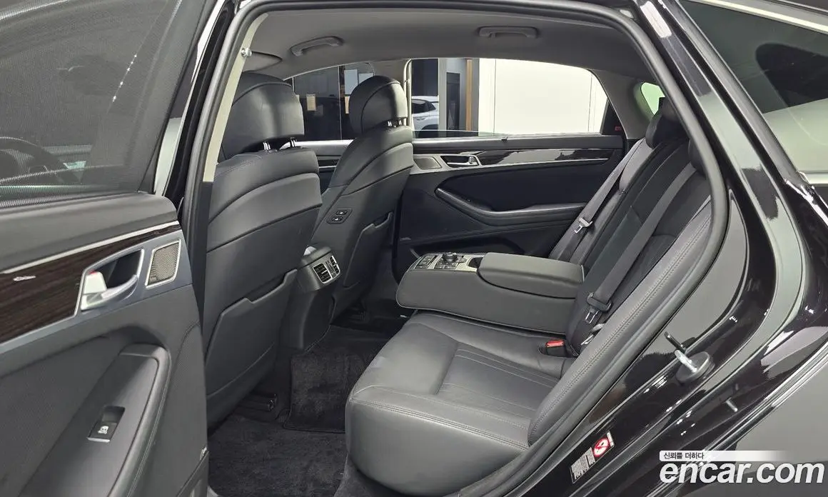Genesis G80 2017 3.3 автомат (гидро), фото 12