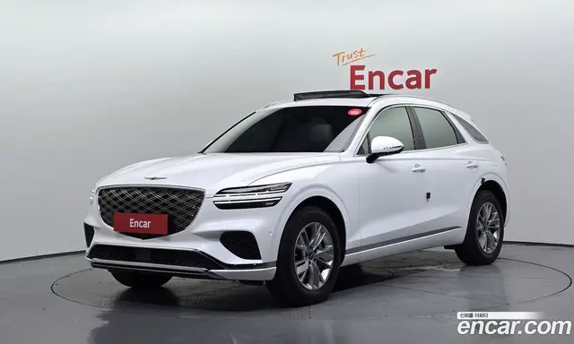 Genesis GV70, 2026, 5 556 км
