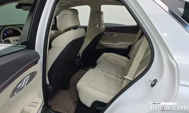 Genesis GV70 2026 2.5 автомат (гидро), миниатюра 11