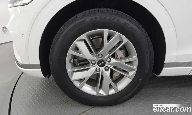 Genesis GV70 2026 2.5 автомат (гидро), миниатюра 5