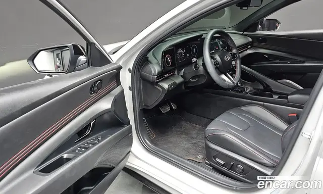 Hyundai Avante 2024 1.6 автомат (гидро), миниатюра 12
