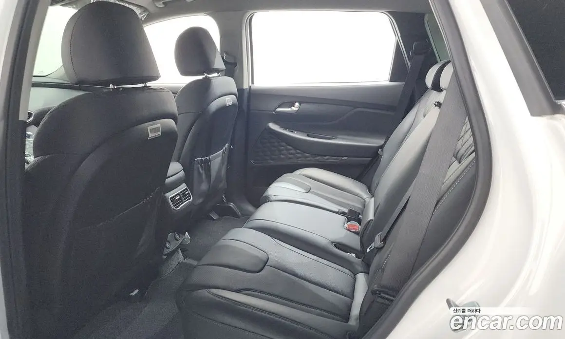 Hyundai Santa Fe 2023 1.6 автомат (гидро), фото 20 Hyundai Santa Fe 2023 1.6 автомат (гидро), фото 20