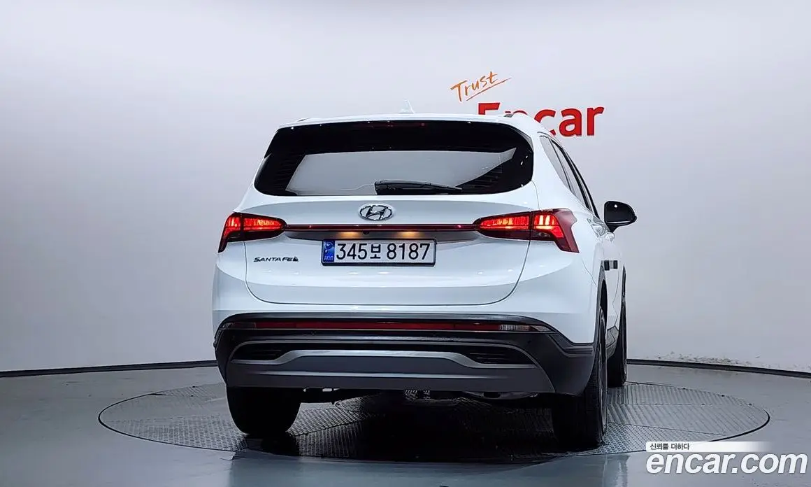 Hyundai Santa Fe 2023 1.6 автомат (гидро), фото 4 Hyundai Santa Fe 2023 1.6 автомат (гидро), фото 4