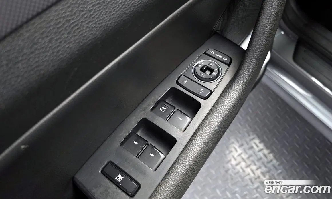 Hyundai Sonata 2018 2.0 автомат (гидро), фото 19