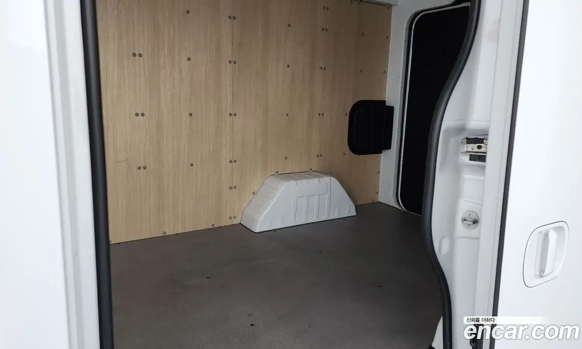 Hyundai ST1 2025 0.1 автомат (гидро), фото 12