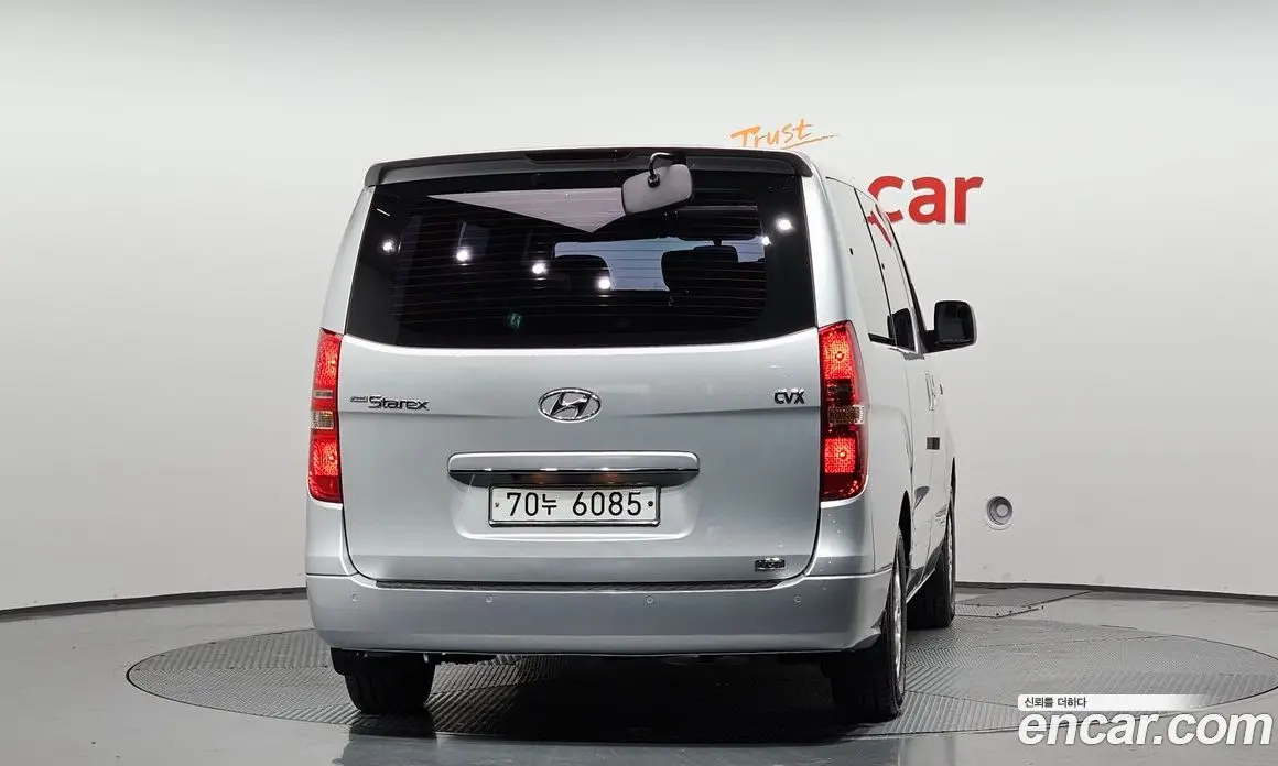 Hyundai Starex 2008 2.5 автомат (гидро), фото 4