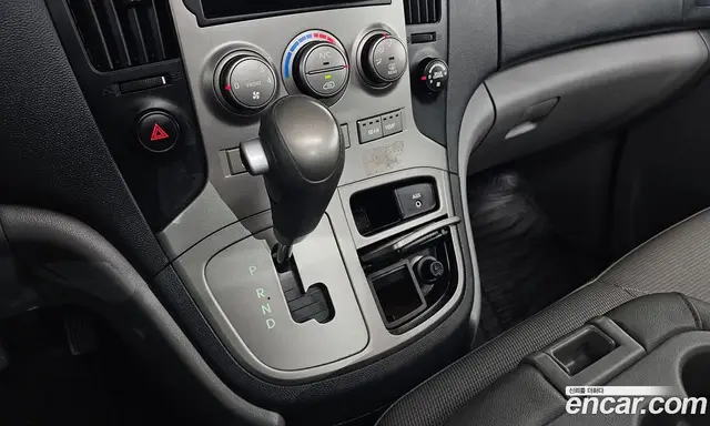 Hyundai Starex 2008 2.5 автомат (гидро), миниатюра 9