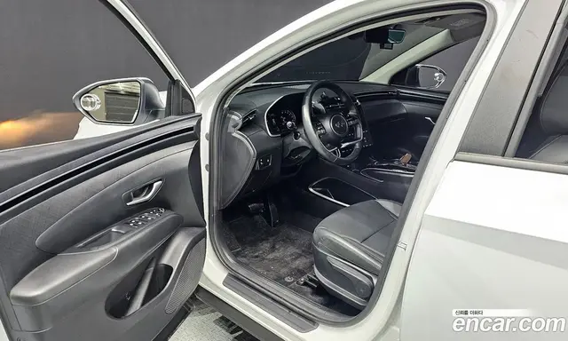 Hyundai Tucson 2023 1.6 автомат (гидро), миниатюра 11