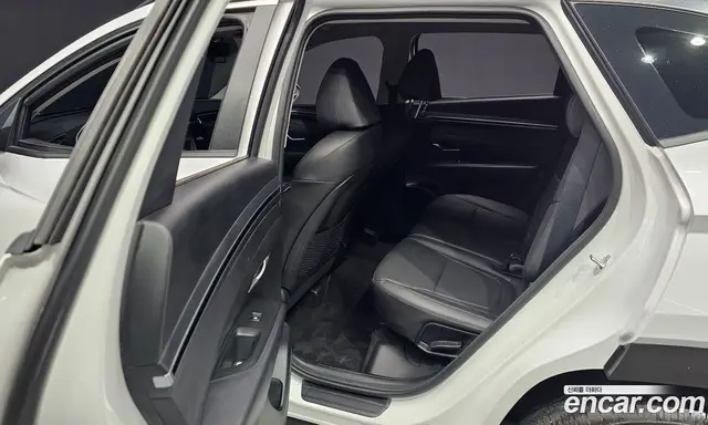 Hyundai Tucson 2023 1.6 автомат (гидро), миниатюра 12