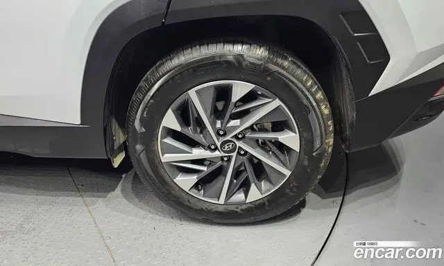 Hyundai Tucson 2023 1.6 автомат (гидро), миниатюра 5