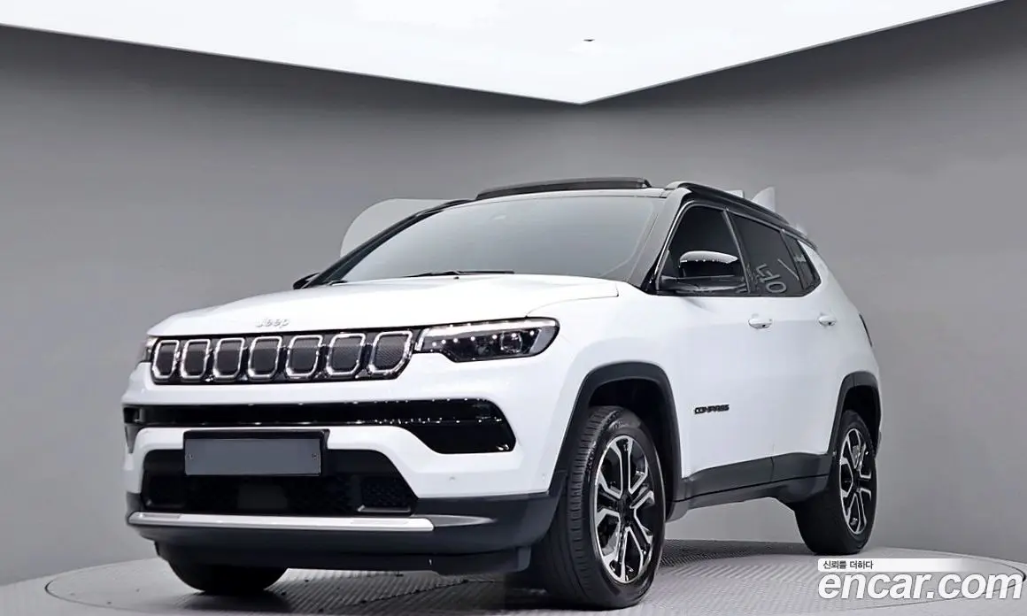 Jeep Compass 2022 2.4 автомат (гидро), фото 1 Jeep Compass 2022 2.4 автомат (гидро), фото 1