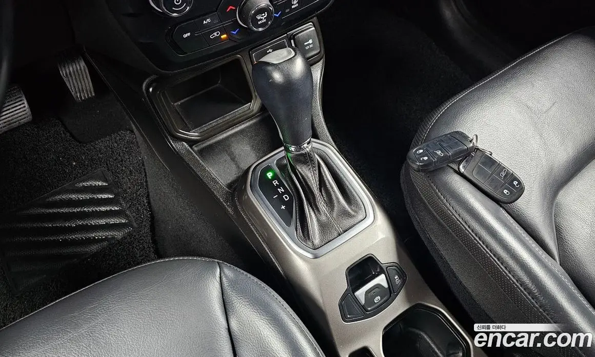 Jeep Renegade 2021 2.4 автомат (гидро), фото 9