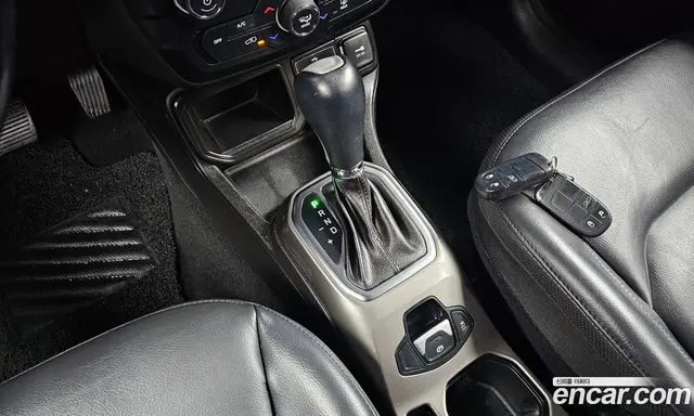 Jeep Renegade 2021 2.4 автомат (гидро), миниатюра 9