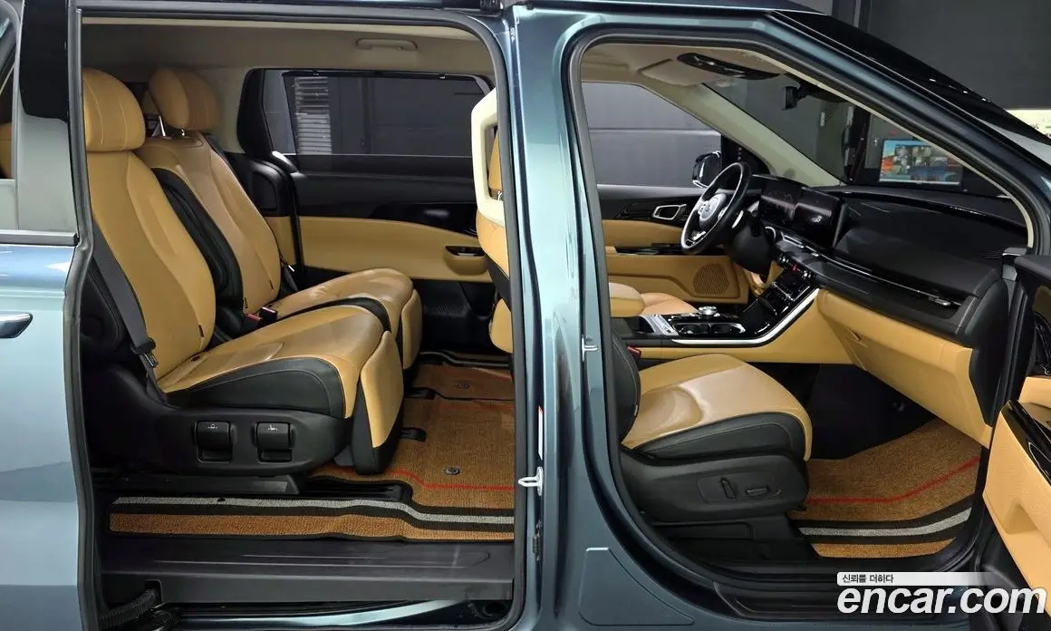 Kia Carnival 2021 3.5 автомат (гидро), фото 20 Kia Carnival 2021 3.5 автомат (гидро), фото 20