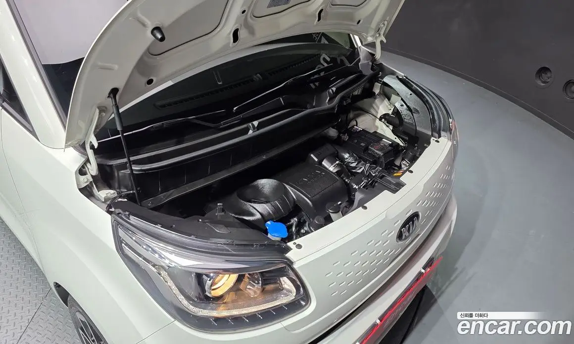 Kia Ray 2018 1.0 автомат (гидро), фото 6