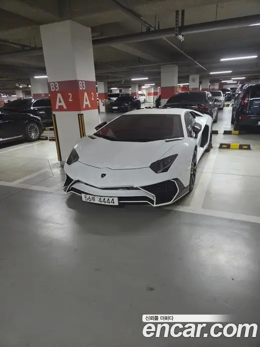 Lamborghini Aventador 2013 6.5 механика, фото 1 Lamborghini Aventador 2013 6.5 механика, фото 1