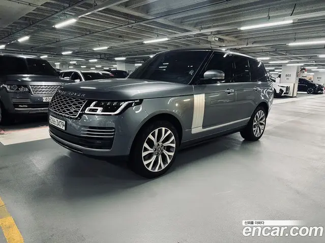 Land Rover Range Rover 2020 4.4 автомат (гидро), миниатюра 2 Land Rover Range Rover 2020 4.4 автомат (гидро), миниатюра 2