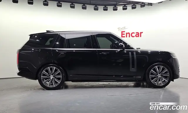 Land Rover Range Rover 2024 4.4 автомат (гидро), миниатюра 5 Land Rover Range Rover 2024 4.4 автомат (гидро), миниатюра 5