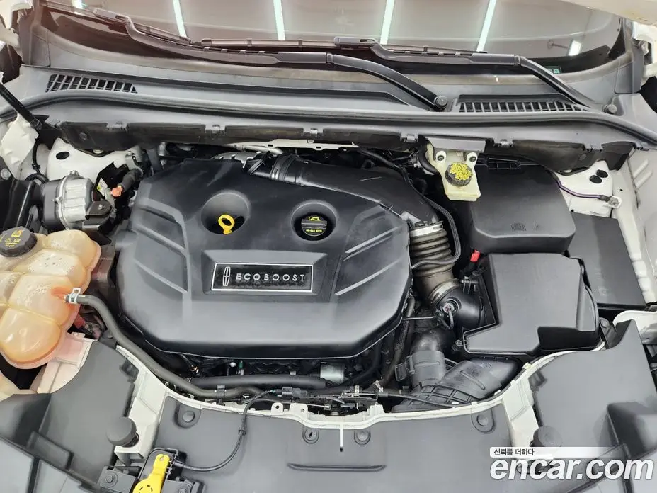 Lincoln MKC 2015 2.0 автомат (гидро), фото 19 Lincoln MKC 2015 2.0 автомат (гидро), фото 19