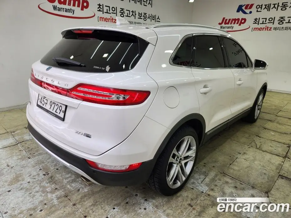 Lincoln MKC 2015 2.0 автомат (гидро), фото 5 Lincoln MKC 2015 2.0 автомат (гидро), фото 5