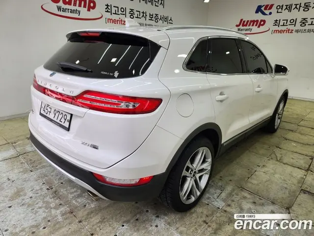 Lincoln MKC 2015 2.0 автомат (гидро), миниатюра 5 Lincoln MKC 2015 2.0 автомат (гидро), миниатюра 5