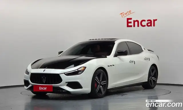 Maserati Ghibli, 2014, 53 169 км