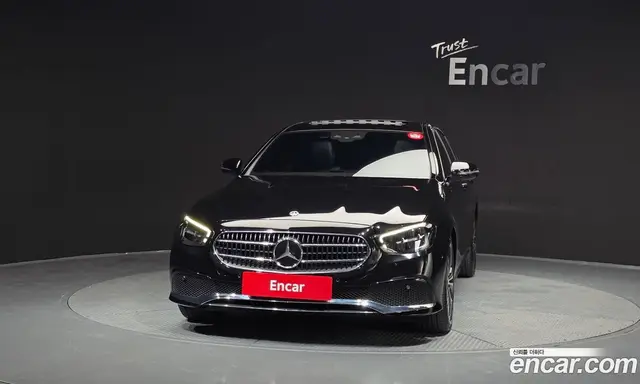 Mercedes-Benz E-Class 2020 2.0 автомат (гидро), миниатюра 3