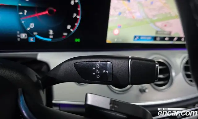 Mercedes-Benz E-Class 2020 2.0 автомат (гидро), миниатюра 9