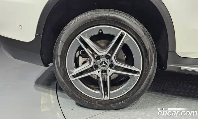 Mercedes-Benz GLC-Class 2020 2.0 автомат (гидро), миниатюра 5 Mercedes-Benz GLC-Class 2020 2.0 автомат (гидро), миниатюра 5