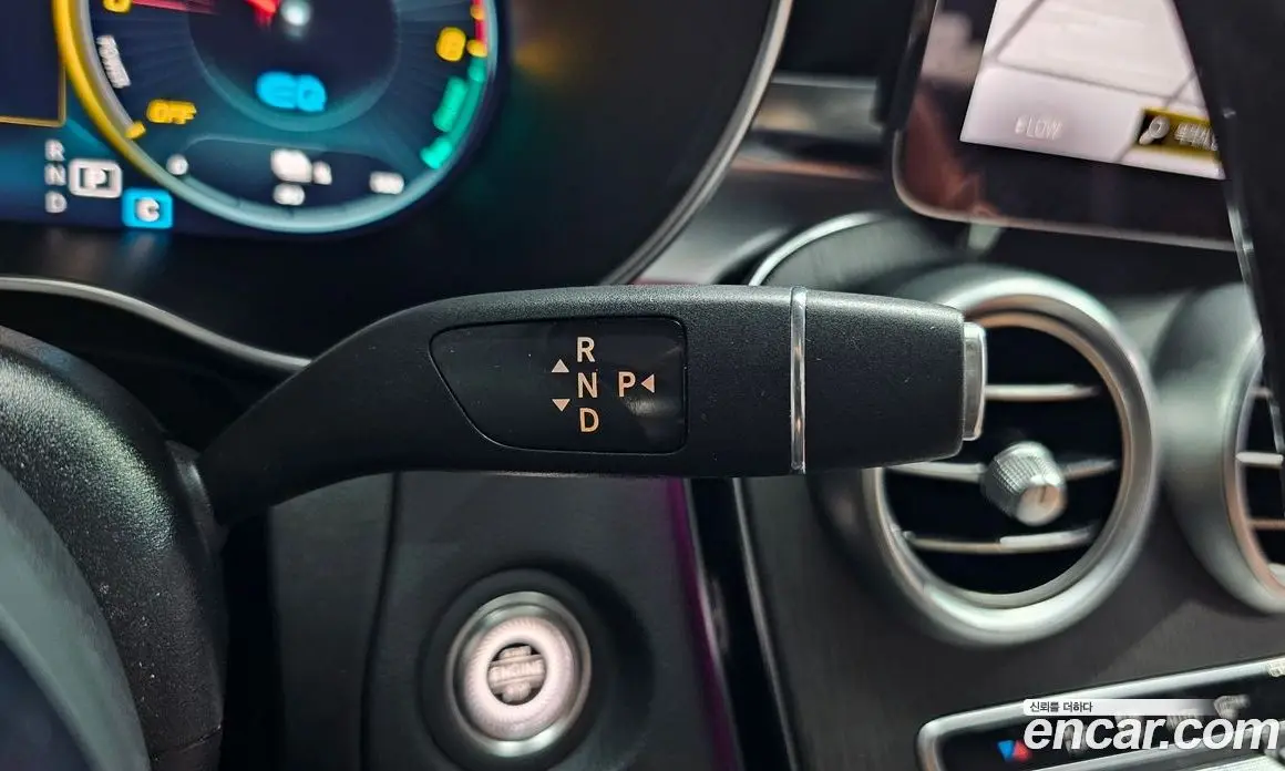 Mercedes-Benz GLC-Class 2020 2.0 автомат (гидро), фото 9 Mercedes-Benz GLC-Class 2020 2.0 автомат (гидро), фото 9