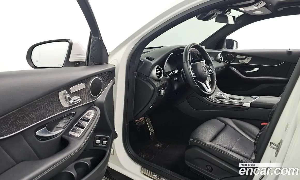 Mercedes-Benz GLC-Class 2021 2.0 автомат (гидро), фото 11