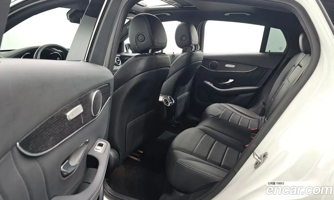 Mercedes-Benz GLC-Class 2021 2.0 автомат (гидро), фото 12