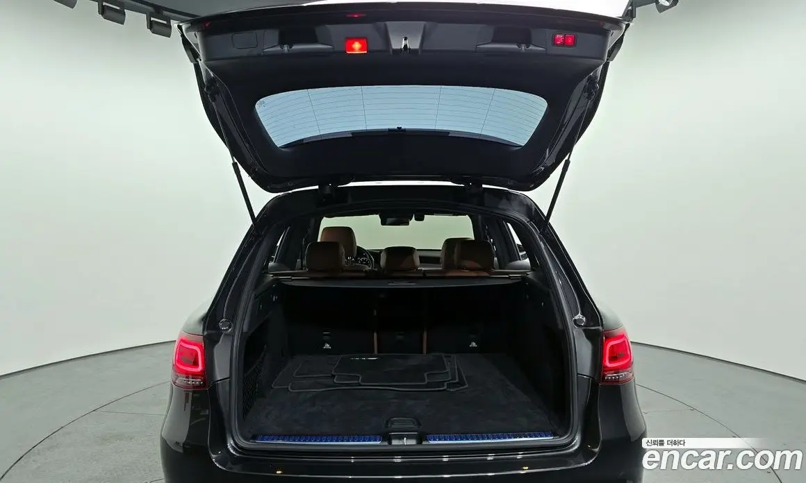 Mercedes-Benz GLC-Class 2022 2.0 автомат (гидро), фото 20 Mercedes-Benz GLC-Class 2022 2.0 автомат (гидро), фото 20