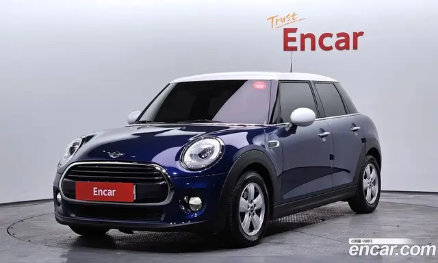 Mini Cooper, 2017, 67 442 км