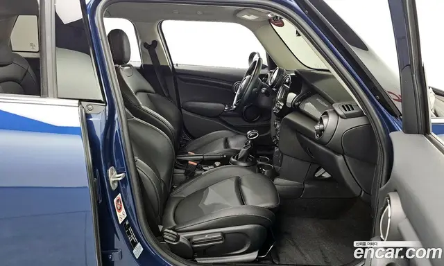 Mini Cooper 2017 1.5 автомат (гидро), миниатюра 11 Mini Cooper 2017 1.5 автомат (гидро), миниатюра 11