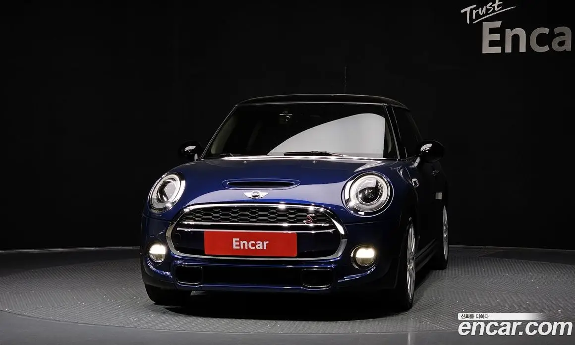 Mini Cooper 2017 2.0 автомат (гидро), фото 3