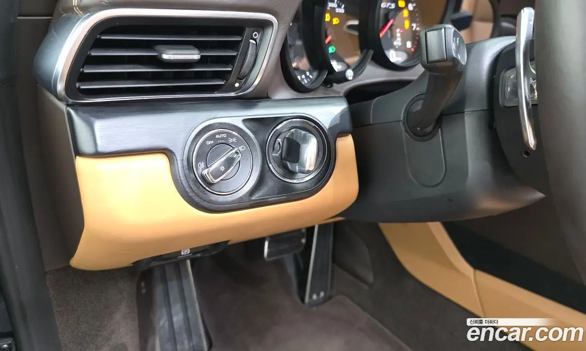 Porsche 911 2019 3.0 автомат (гидро), фото 14 Porsche 911 2019 3.0 автомат (гидро), фото 14
