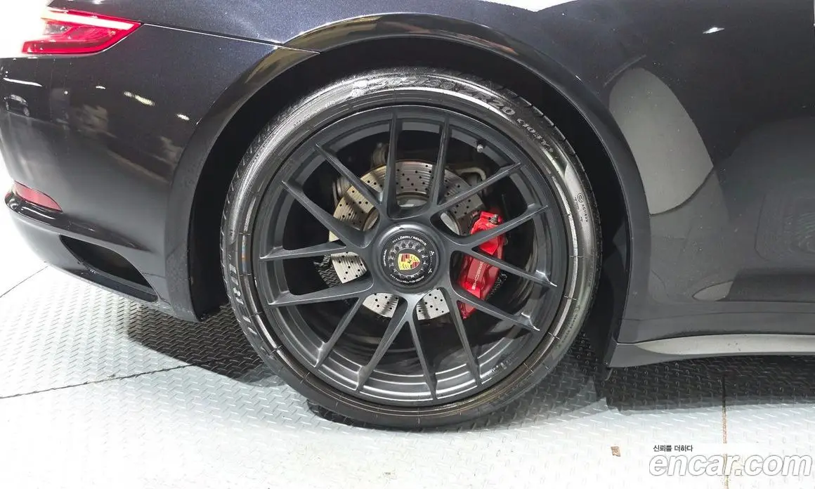 Porsche 911 2019 3.0 автомат (гидро), фото 5 Porsche 911 2019 3.0 автомат (гидро), фото 5