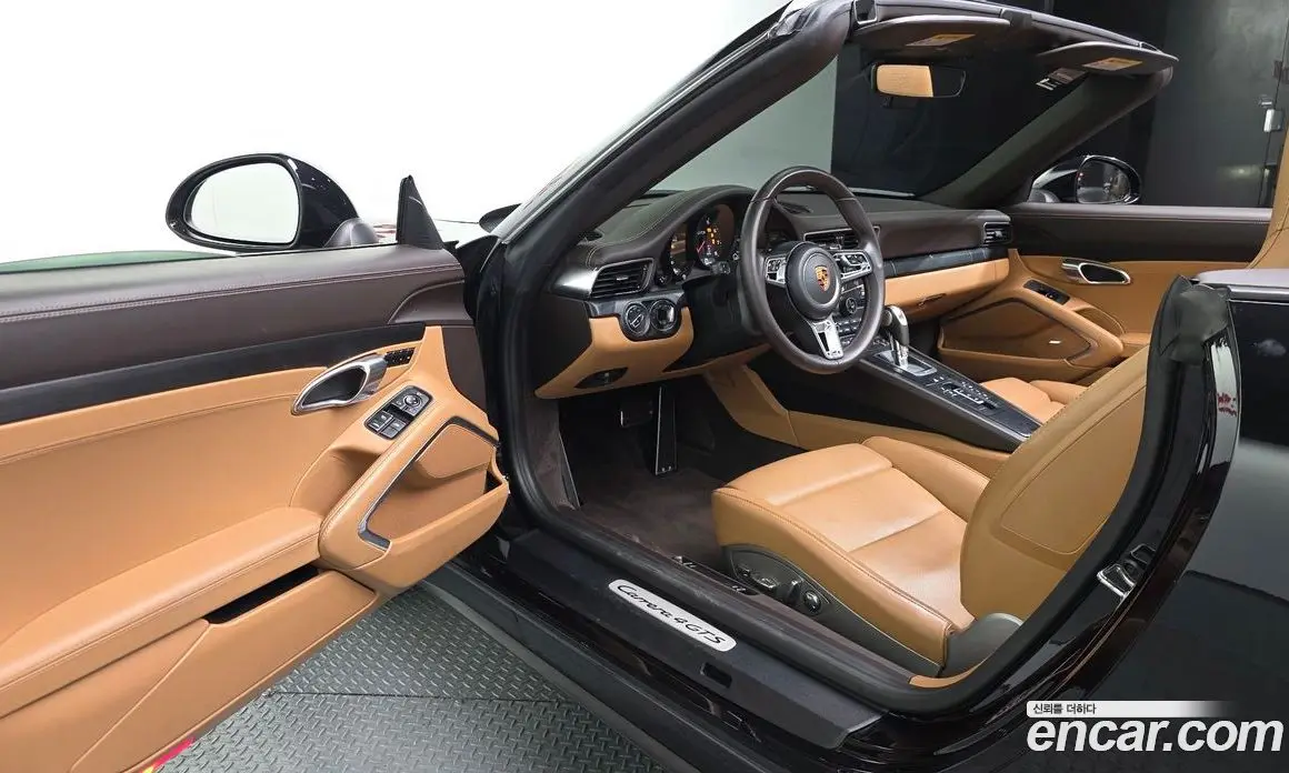 Porsche 911 2019 3.0 автомат (гидро), фото 10 Porsche 911 2019 3.0 автомат (гидро), фото 10