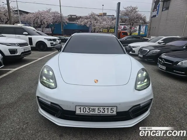 Porsche Panamera 2020 4.0 автомат (гидро), миниатюра 3