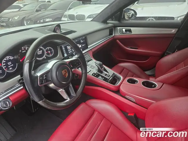 Porsche Panamera 2020 4.0 автомат (гидро), миниатюра 10
