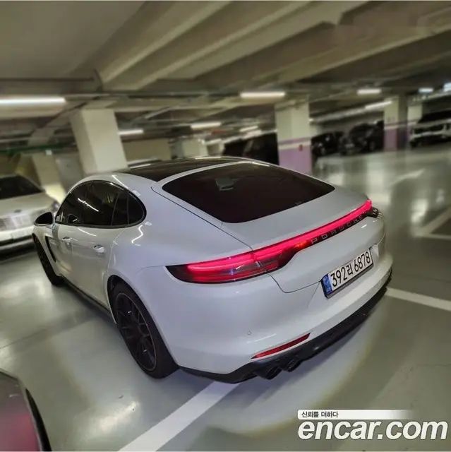 Porsche Panamera 2021 3.0 автомат (гидро), миниатюра 6