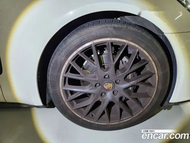 Porsche Panamera 2021 3.0 автомат (гидро), миниатюра 7